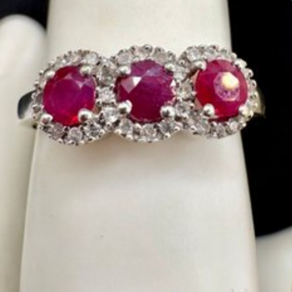 14 Kt White Gold Ruby Diamond Ring - image 1